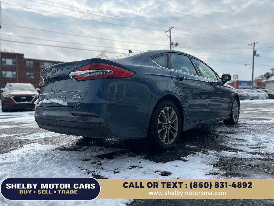 Used 2019 Ford Fusion SE FWD image 5