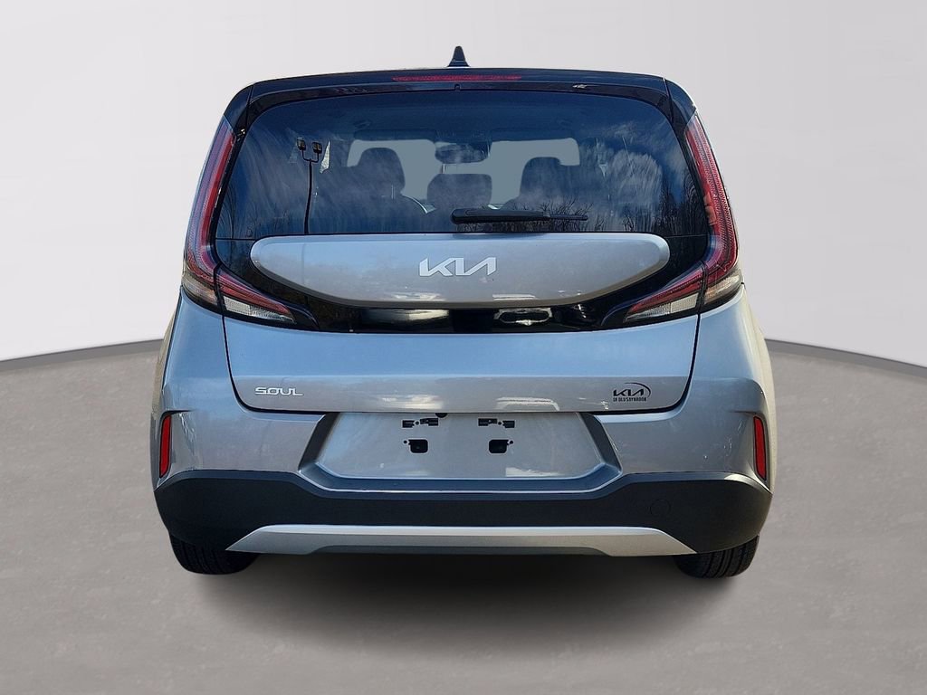 Used 2023 Kia Soul LX w/ Option Group 015 image 5