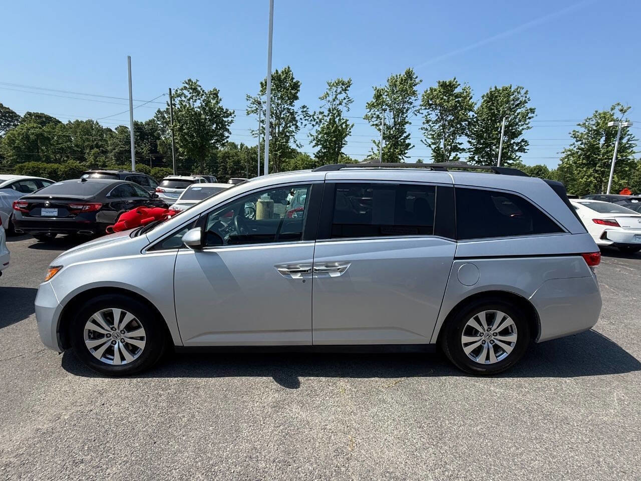 Used 2014 Honda Odyssey EX image 3