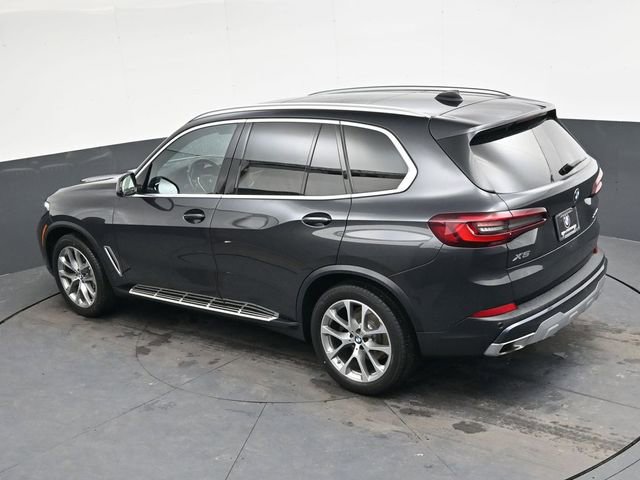 Used 2021 BMW X5 xDrive40i w/ Premium Package 2 image 24
