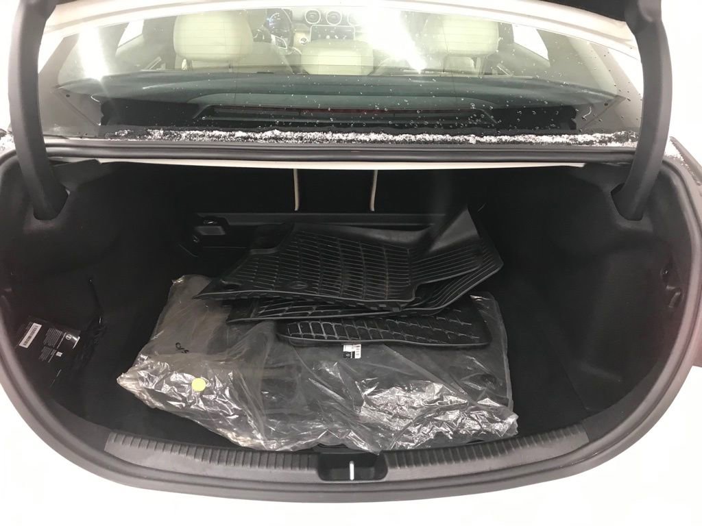 Used 2023 Mercedes-Benz C 300 4MATIC Sedan image 30