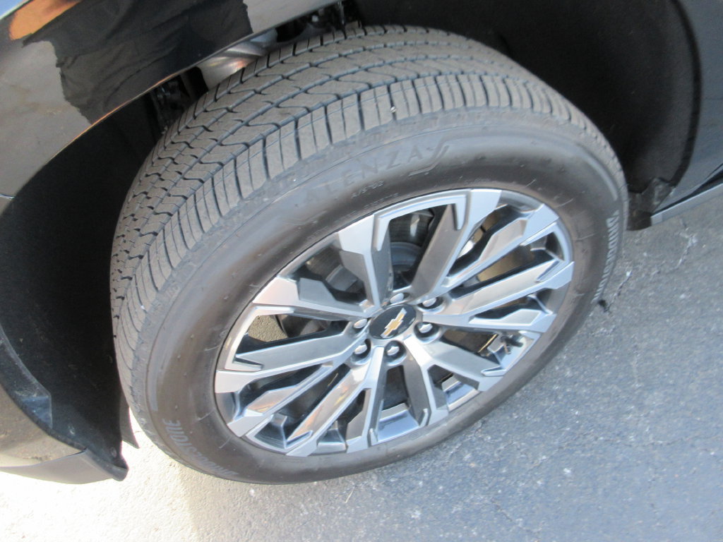 Certified 2025 Chevrolet Tahoe High Country AWD/4WD image 14