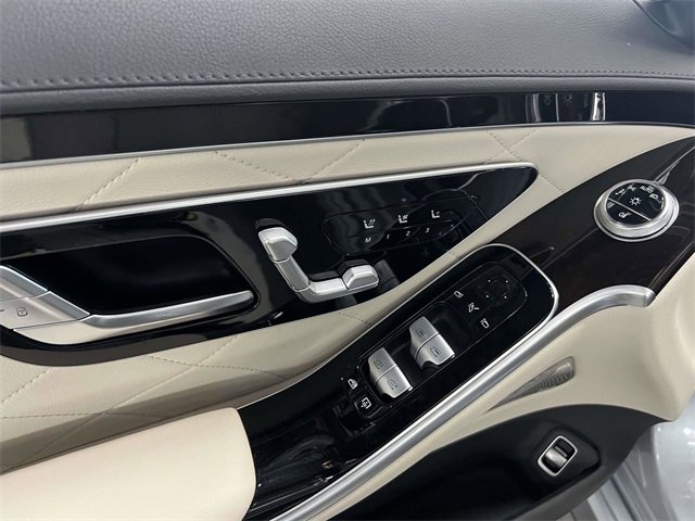 Certified 2023 Mercedes-Benz S 580 4MATIC Sedan image 15
