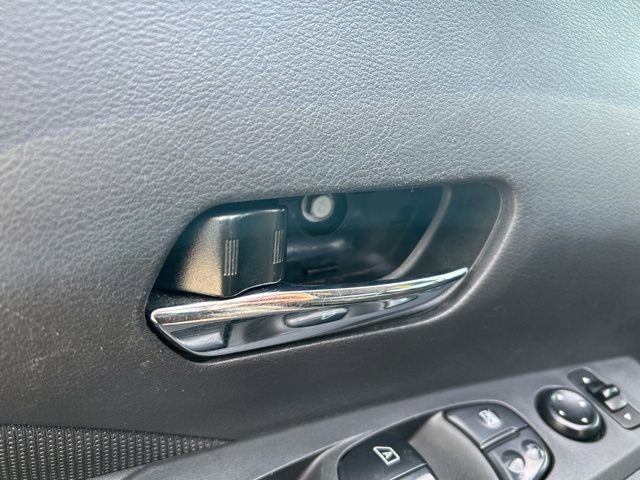 Used 2021 Nissan Kicks SV FWD image 16