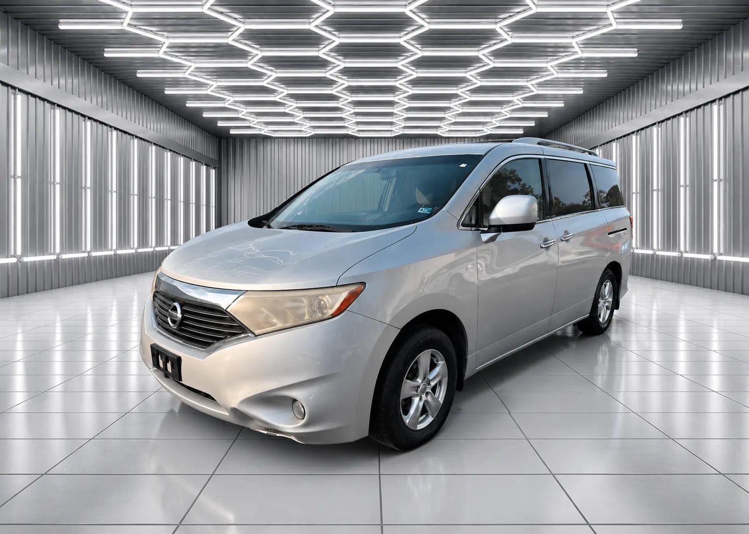 Used 2012 Nissan Quest SV FWD image 1