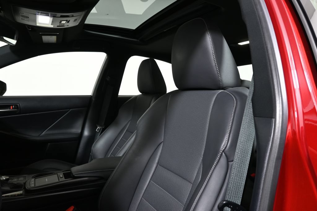 Used 2022 Lexus IS 350 F Sport AWD/4WD image 16