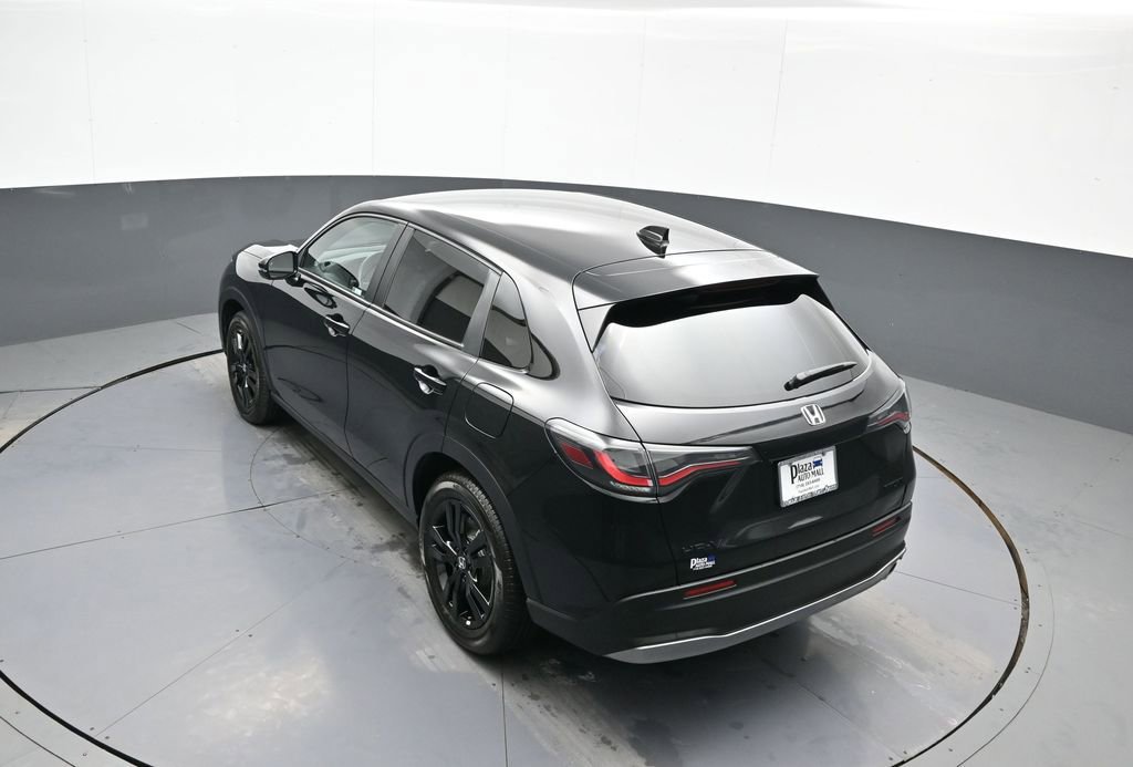 Certified 2026 Honda HR-V Sport image 38
