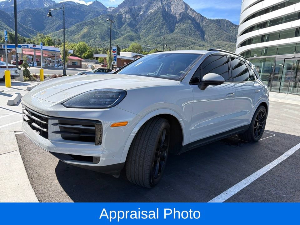 Certified 2025 Porsche Cayenne