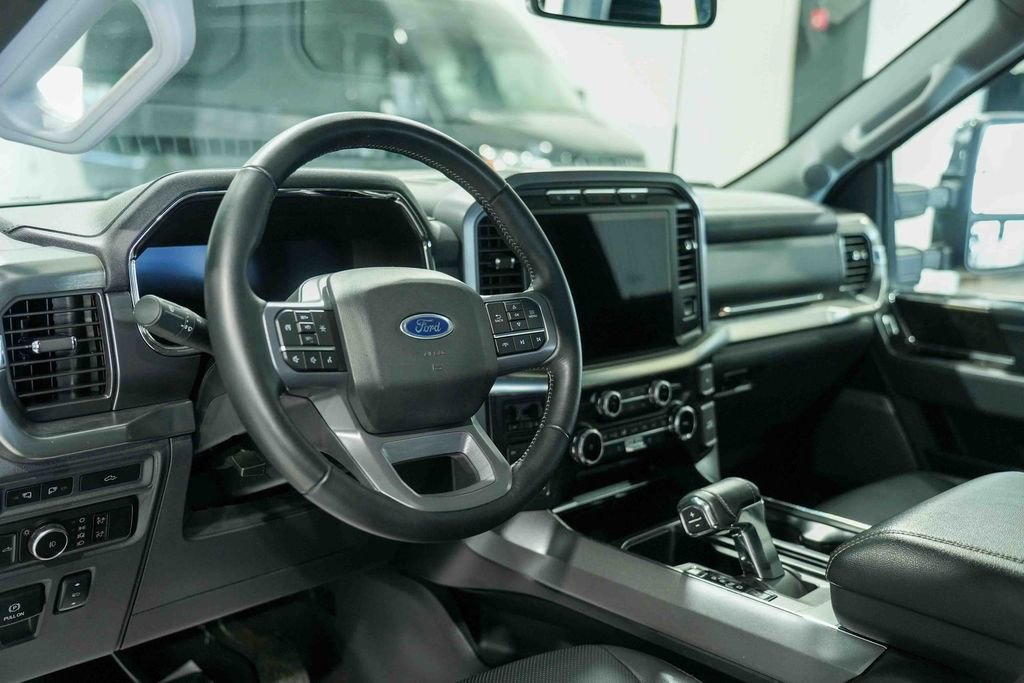 Used 2023 Ford F150 Lariat w/ Max Trailer Tow Package AWD/4WD image 23