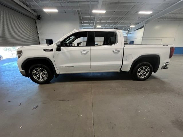 Used 2024 GMC Sierra 1500 SLT AWD/4WD image 6