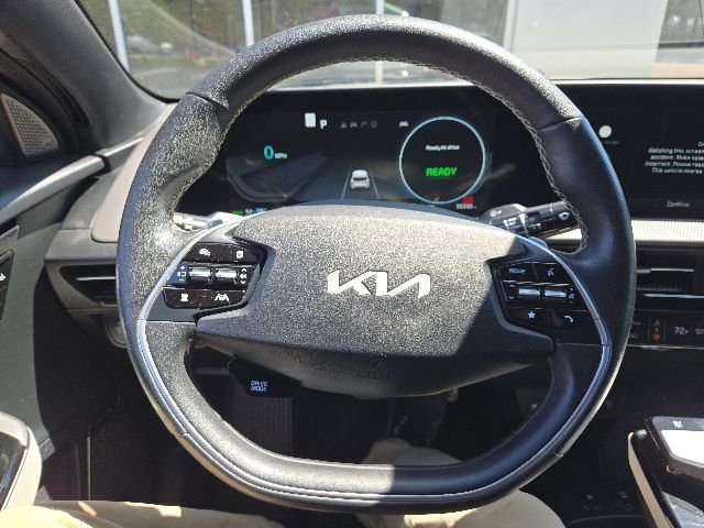 Used 2022 Kia EV6 GT-Line w/ GT-Line Suede Seat Package AWD/4WD image 3