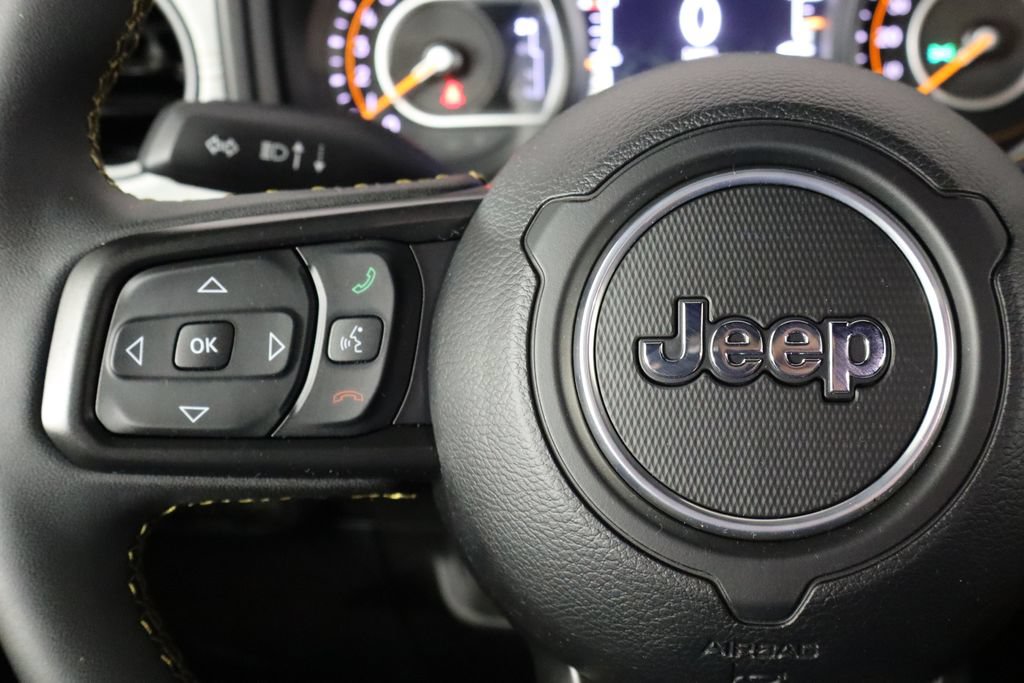 Used 2024 Jeep Wrangler Sport AWD/4WD image 8