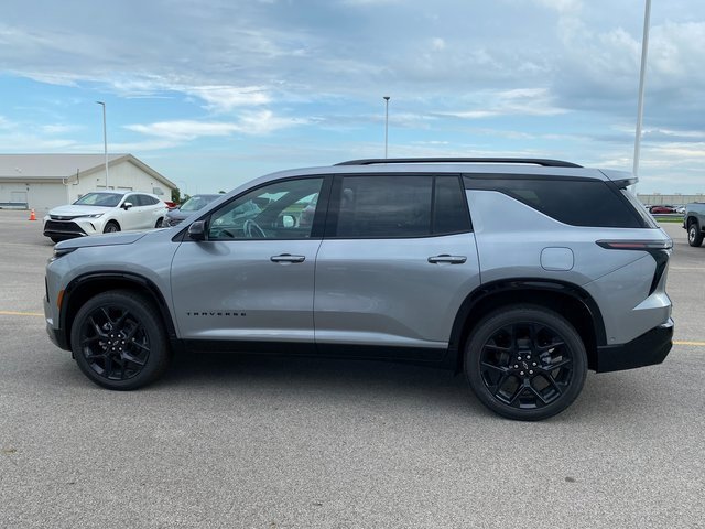 New 2026 Chevrolet Traverse RS w/ LPO, Floor Liner Package image 9