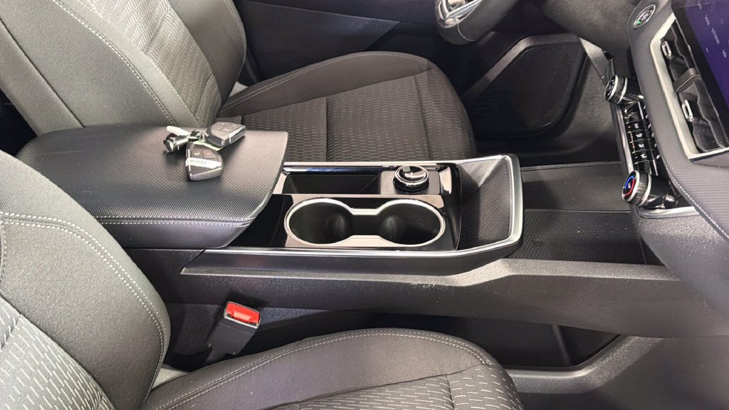 Certified 2026 Chevrolet Equinox LT w/ Safety and Technology Package FWD image 37