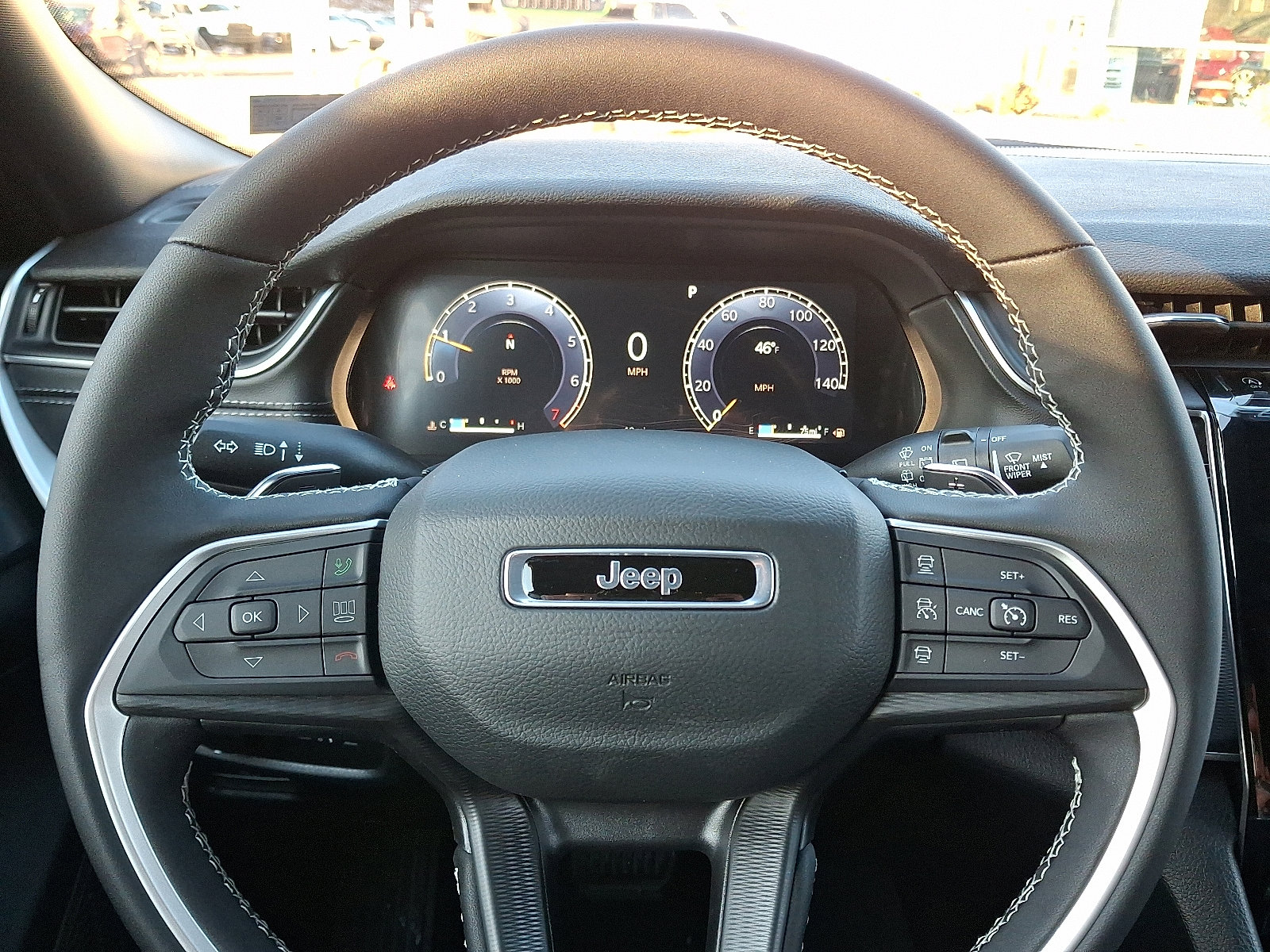 New 2025 Jeep Grand Cherokee Laredo X w/ Luxury Tech Group I image 12