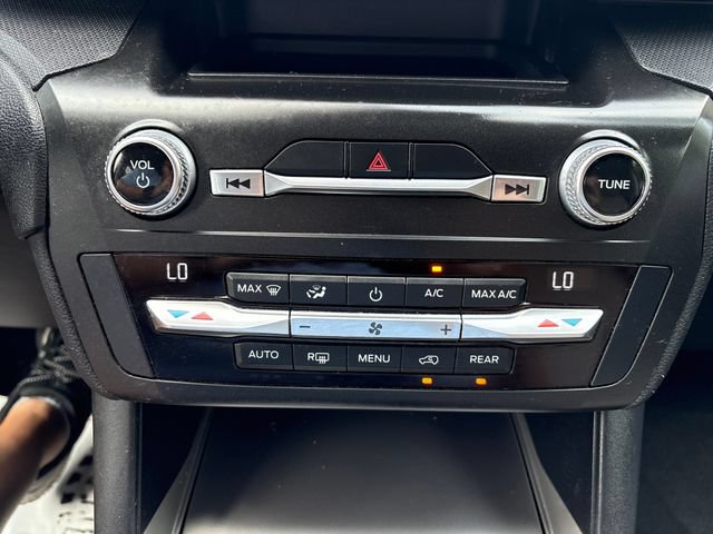 Used 2020 Ford Explorer 4WD image 16