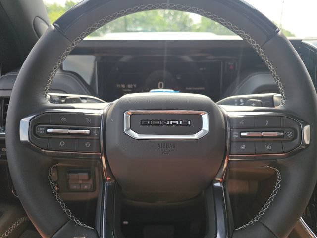 New 2026 GMC Yukon XL Denali Ultimate w/ LPO, Floor Liner Package AWD/4WD image 30