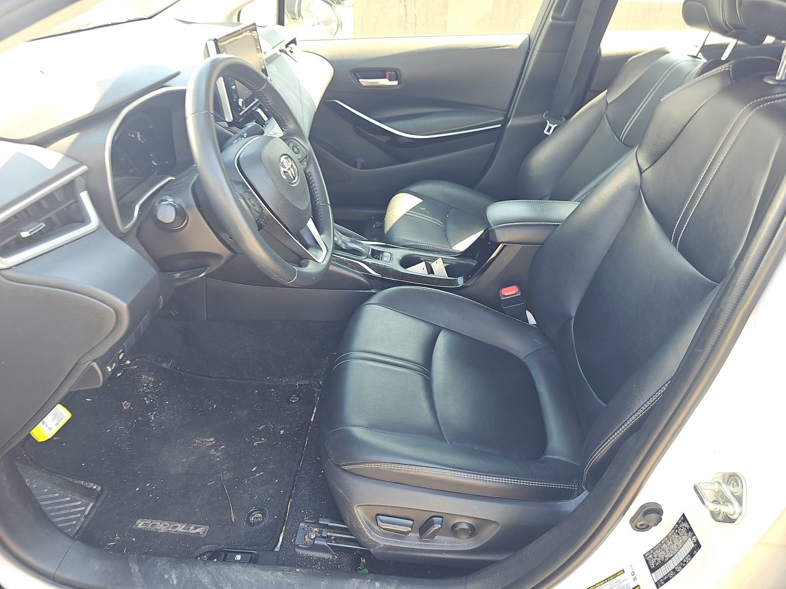 Used 2022 Toyota Corolla XLE FWD image 7