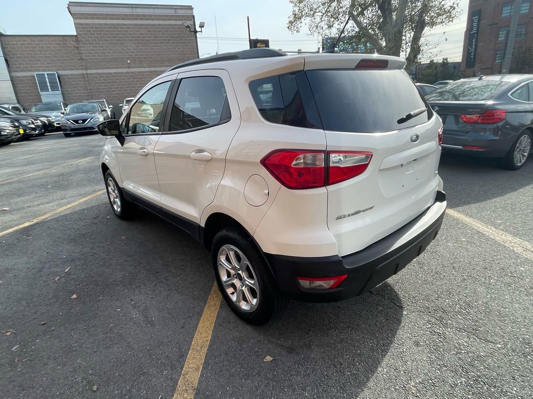 Used 2018 Ford EcoSport SE image 4