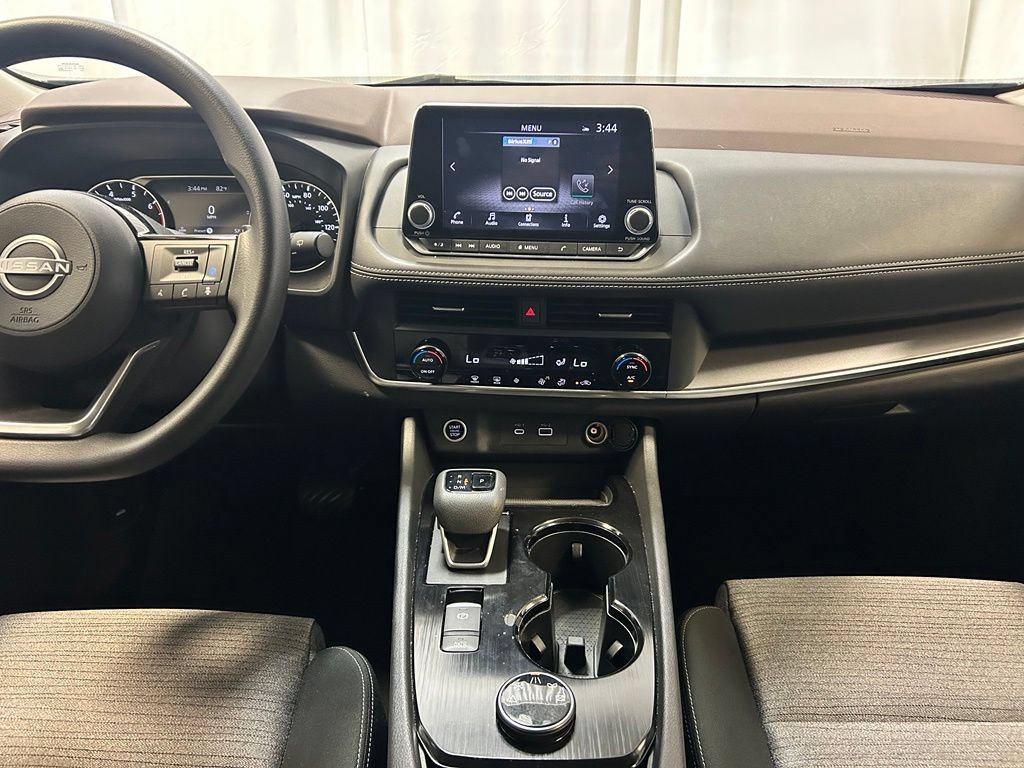Used 2023 Nissan Rogue SV AWD/4WD image 13