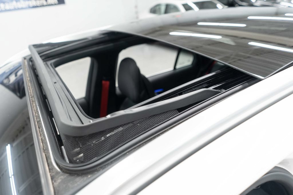 Used 2025 Mercedes-Benz GLC 63 AMG S image 56