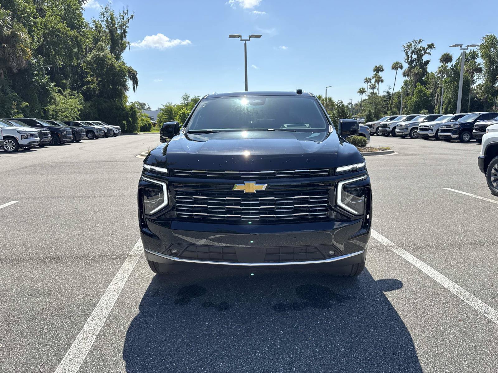 New 2026 Chevrolet Suburban High Country AWD/4WD image 8