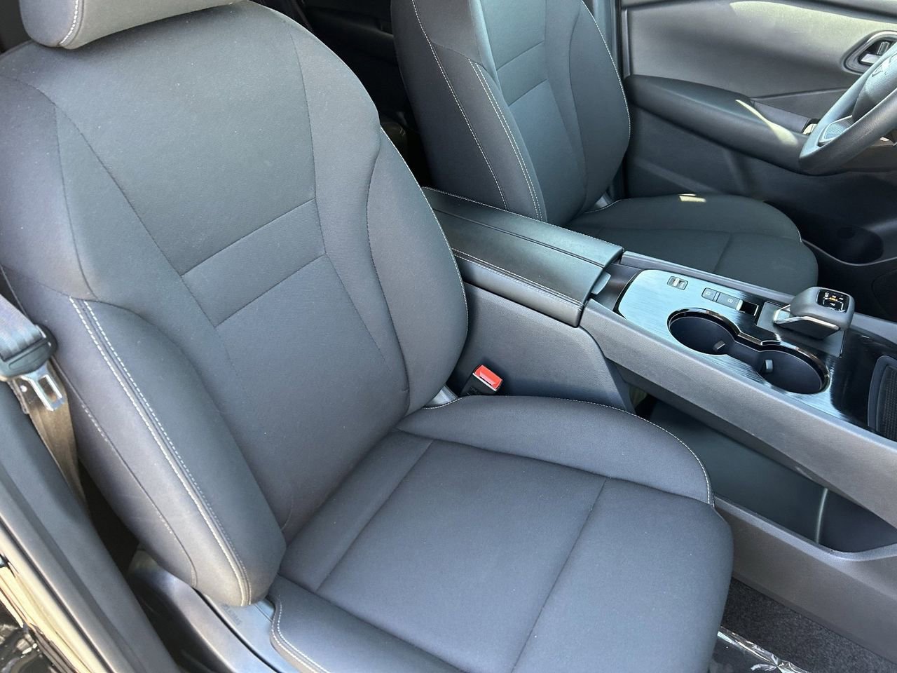 Certified 2026 Nissan Rogue S image 11