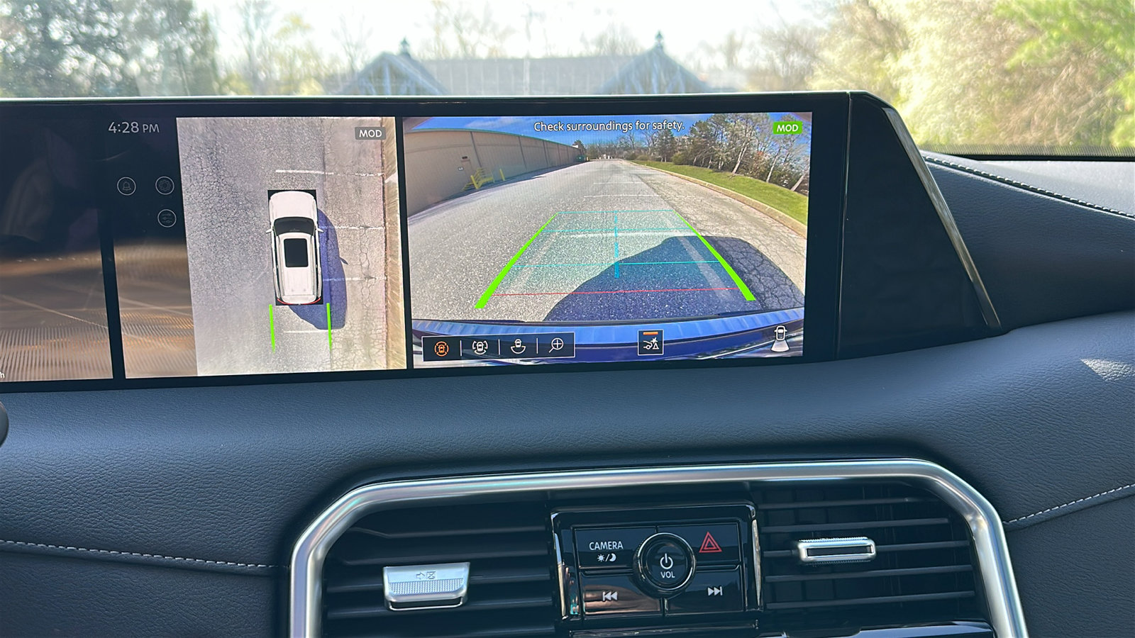 Certified 2026 Nissan Armada Platinum image 19