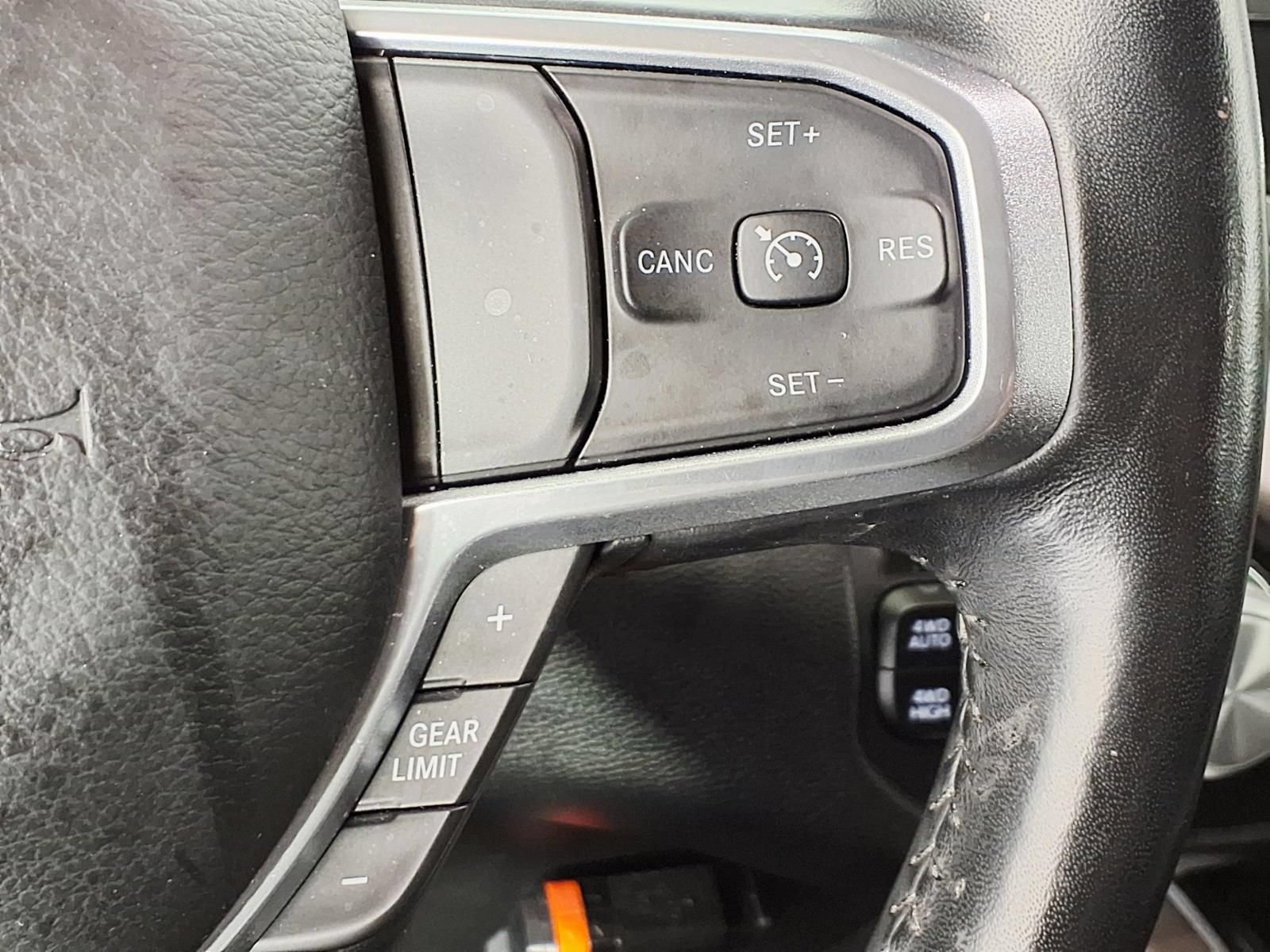 Used 2020 RAM 1500 Laramie AWD/4WD image 17