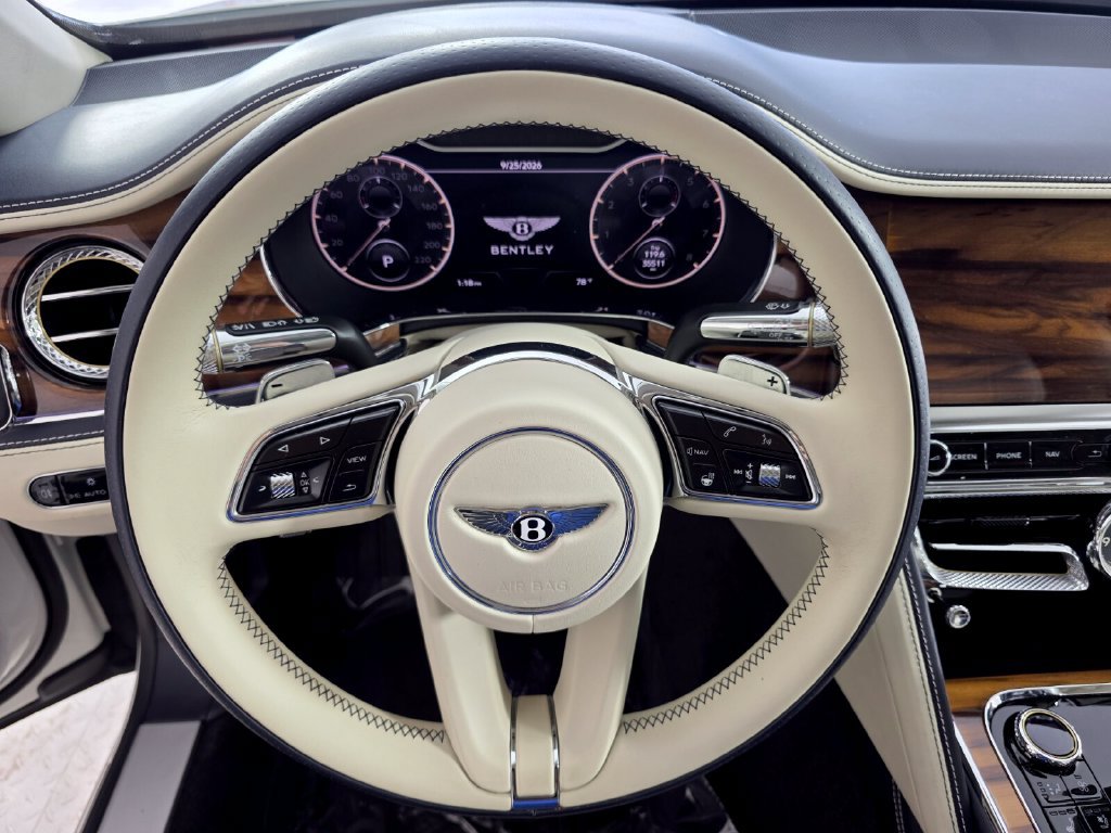 Used 2021 Bentley Flying Spur W12 AWD/4WD image 22