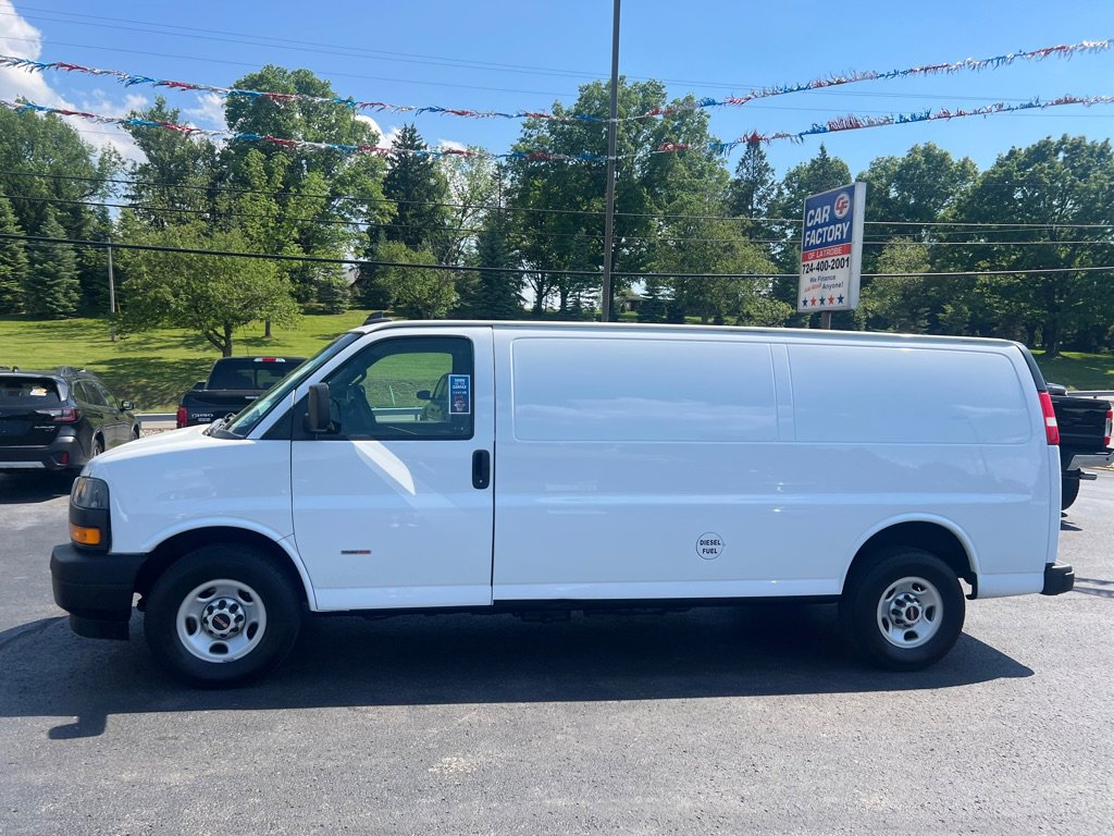 Used 2018 GMC Savana 2500 Extended RWD image 30