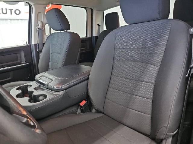 Used 2019 RAM 1500 Express w/ Express Value Package AWD/4WD image 37