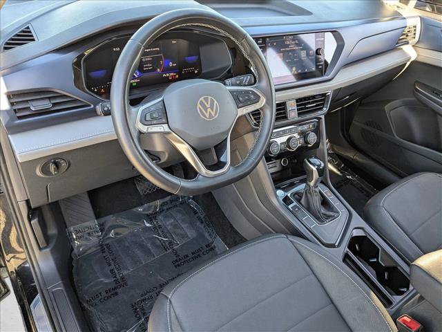 Used 2024 Volkswagen Taos SE image 10