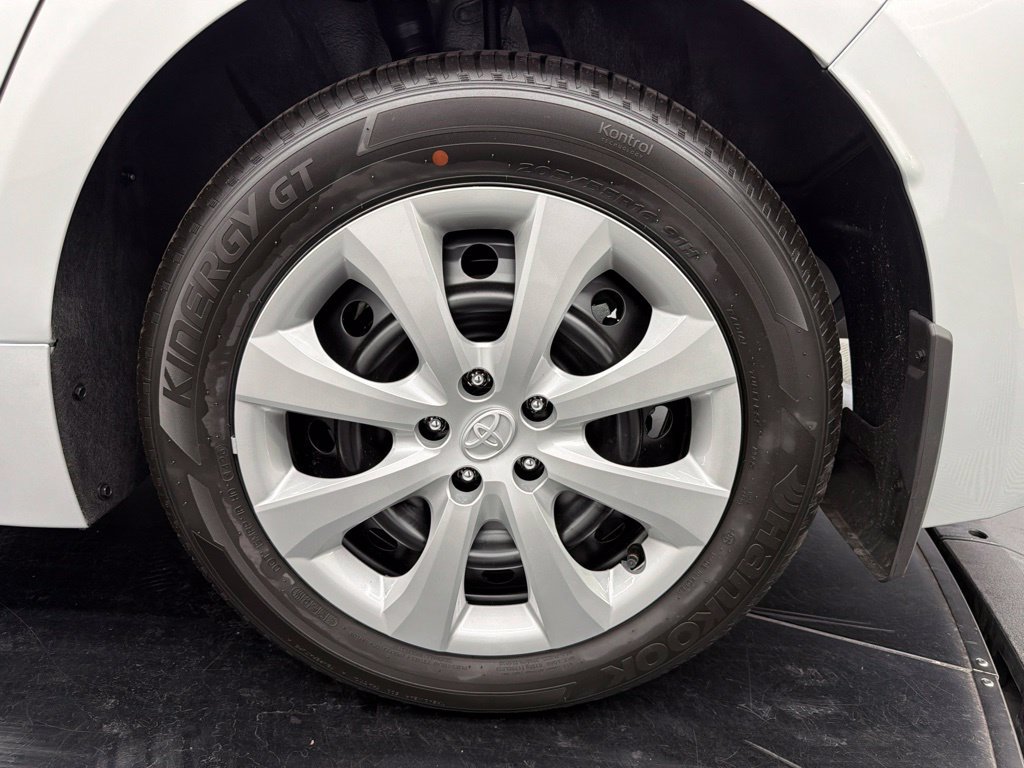 Certified 2026 Toyota Corolla LE FWD image 16