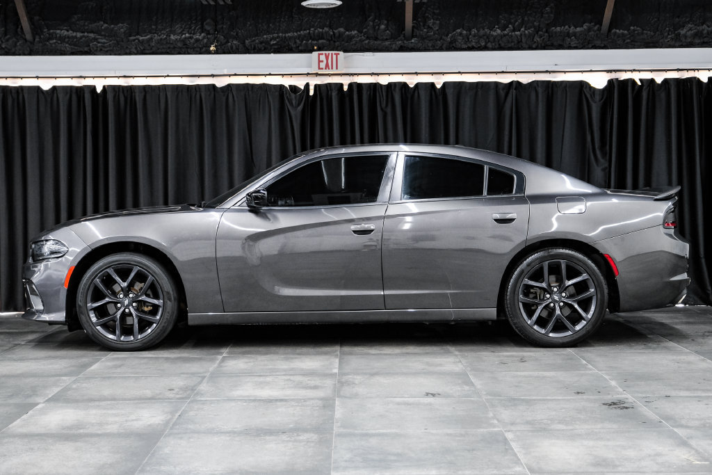 Used 2021 Dodge Charger SXT w/ Blacktop Package RWD image 11