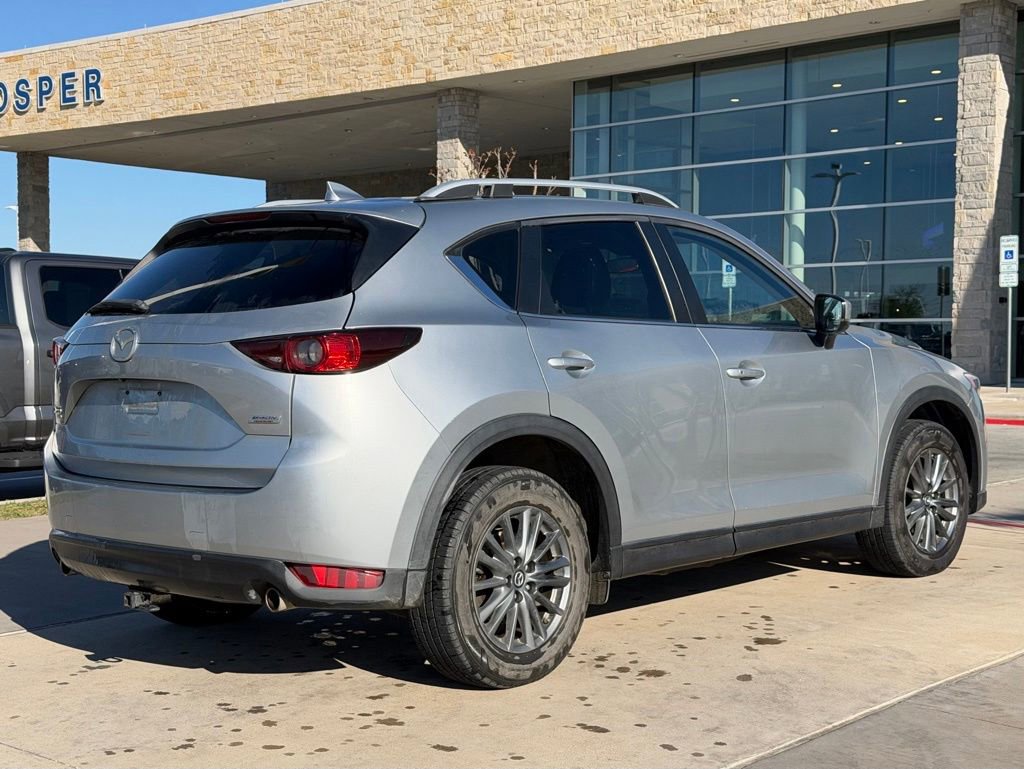 Used 2017 MAZDA CX-5 Touring image 18
