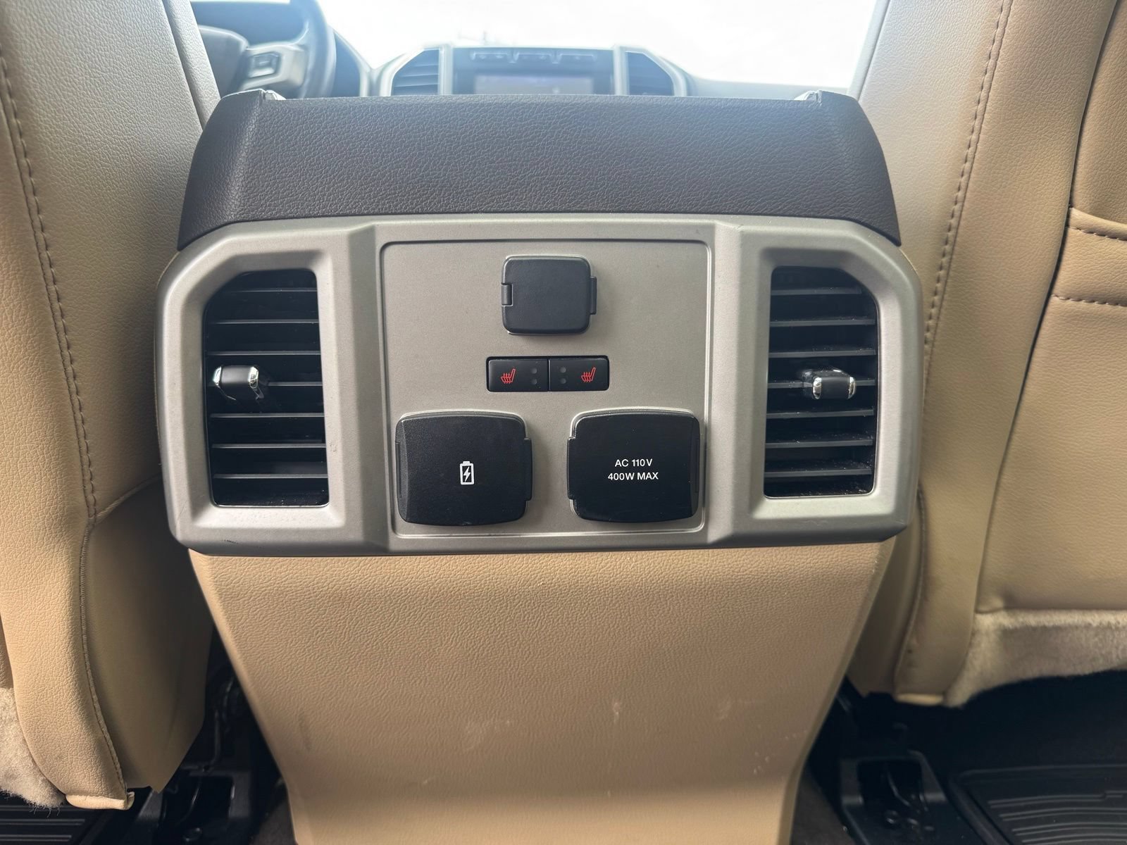 Used 2019 Ford F150 Lariat w/ Equipment Group 502A Luxury AWD/4WD image 31