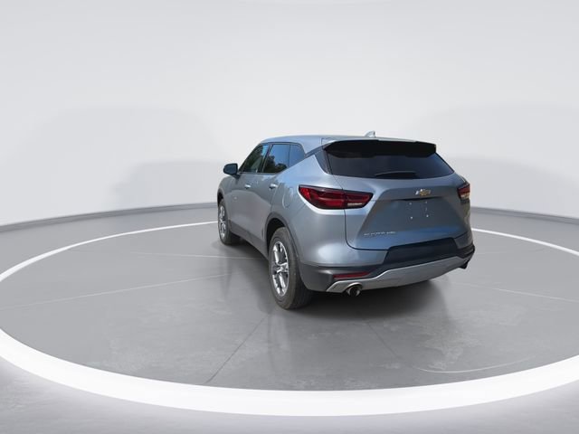 Used 2025 Chevrolet Blazer LT AWD/4WD image 8