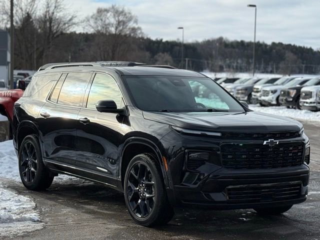 Used 2024 Chevrolet Traverse RS w/ LPO, Floor Liner Package image 36