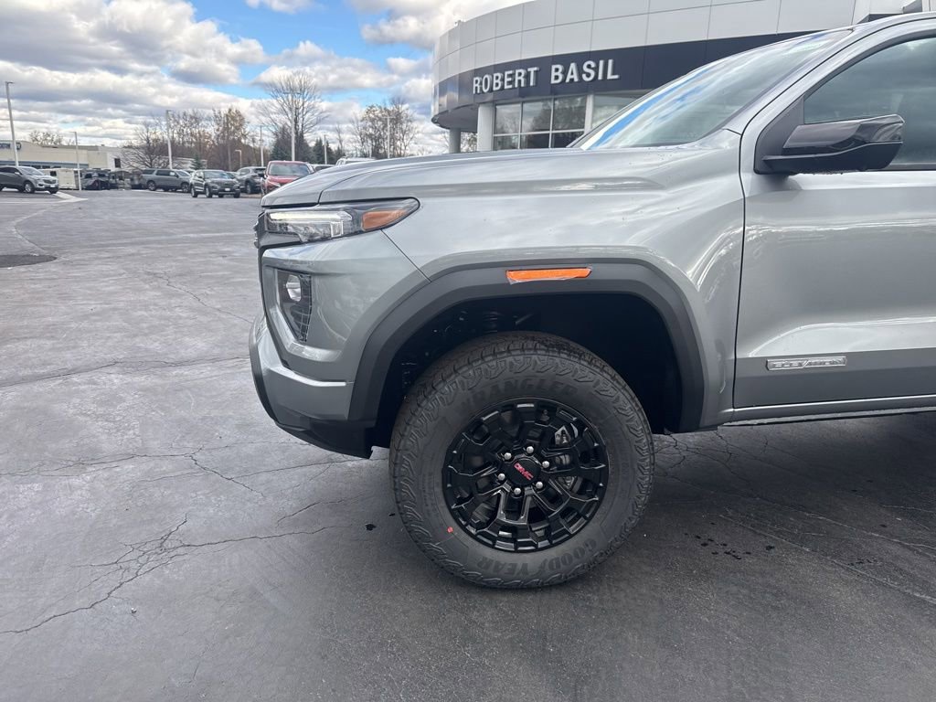 New 2026 GMC Canyon Elevation image 5