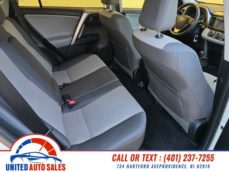 Used 2014 Toyota RAV4 LE AWD/4WD image 12