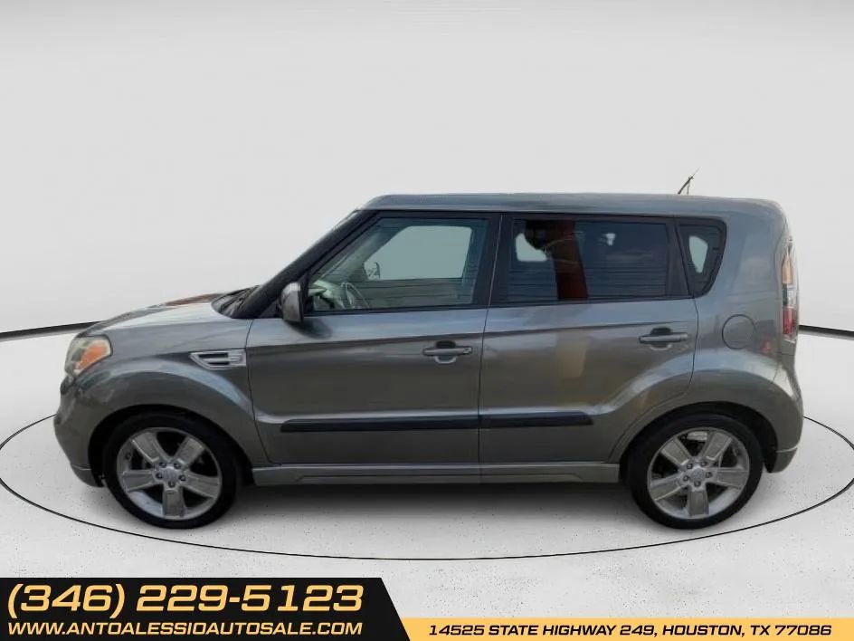 Used 2011 Kia Soul ! image 7