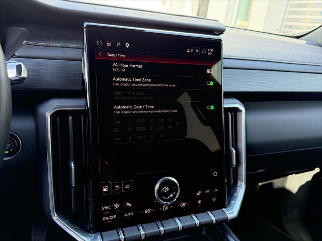 Used 2026 GMC Acadia Elevation FWD image 29