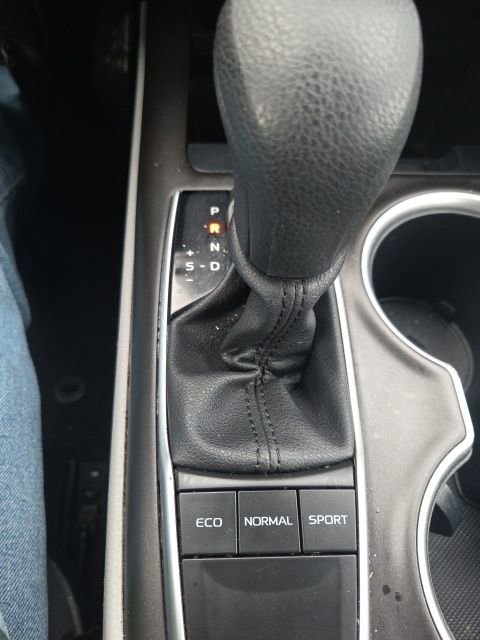 Used 2024 Toyota Camry LE image 34