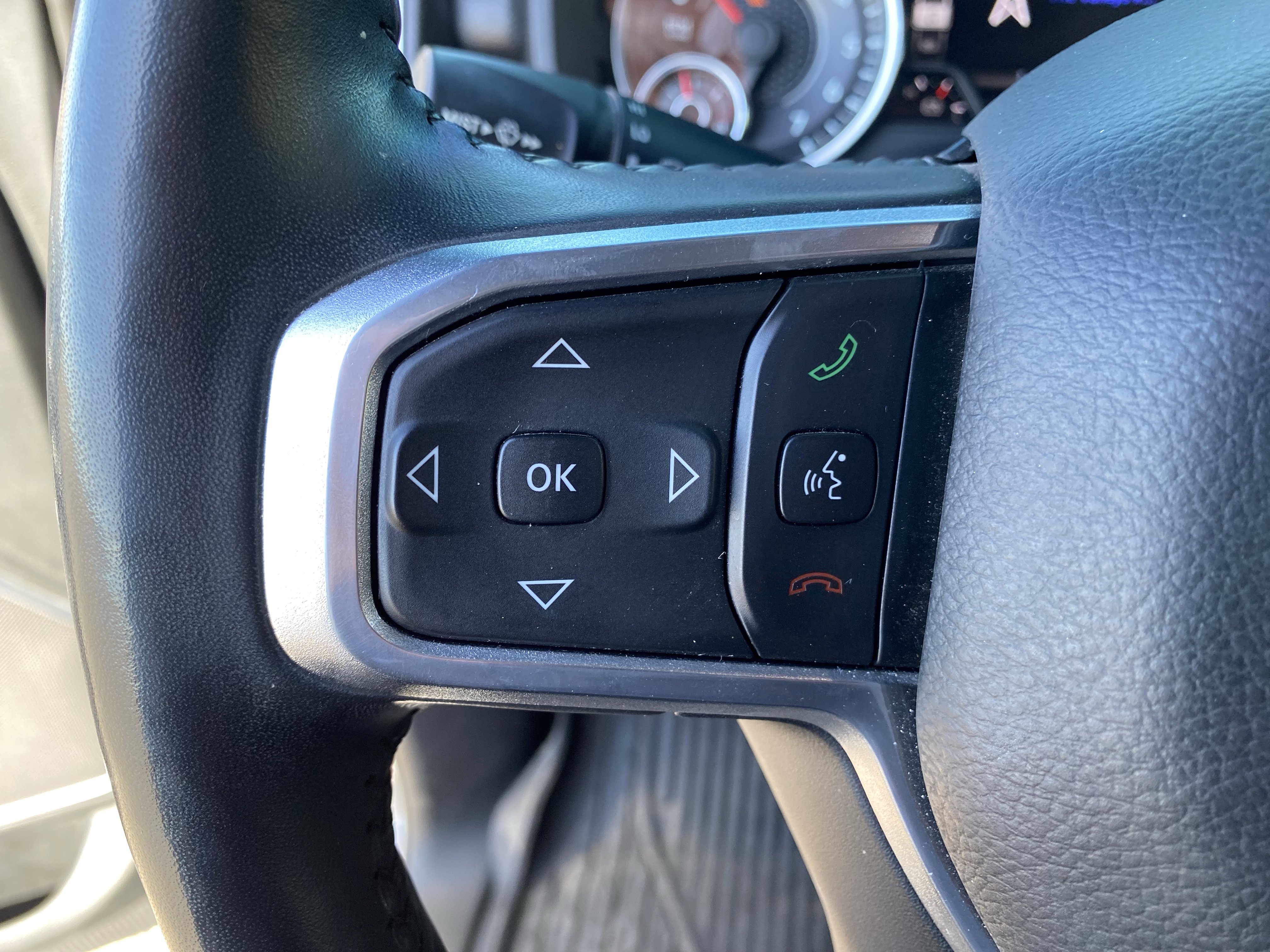 Used 2020 RAM 1500 Laramie image 26