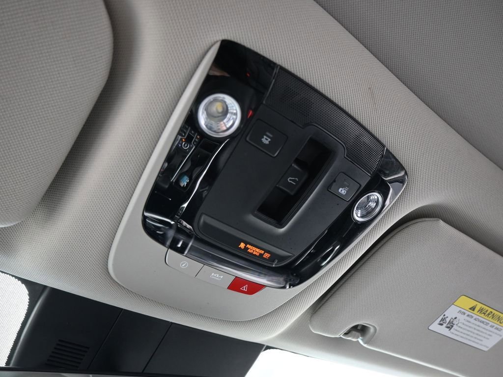 Used 2023 Kia Sorento SX AWD/4WD image 23