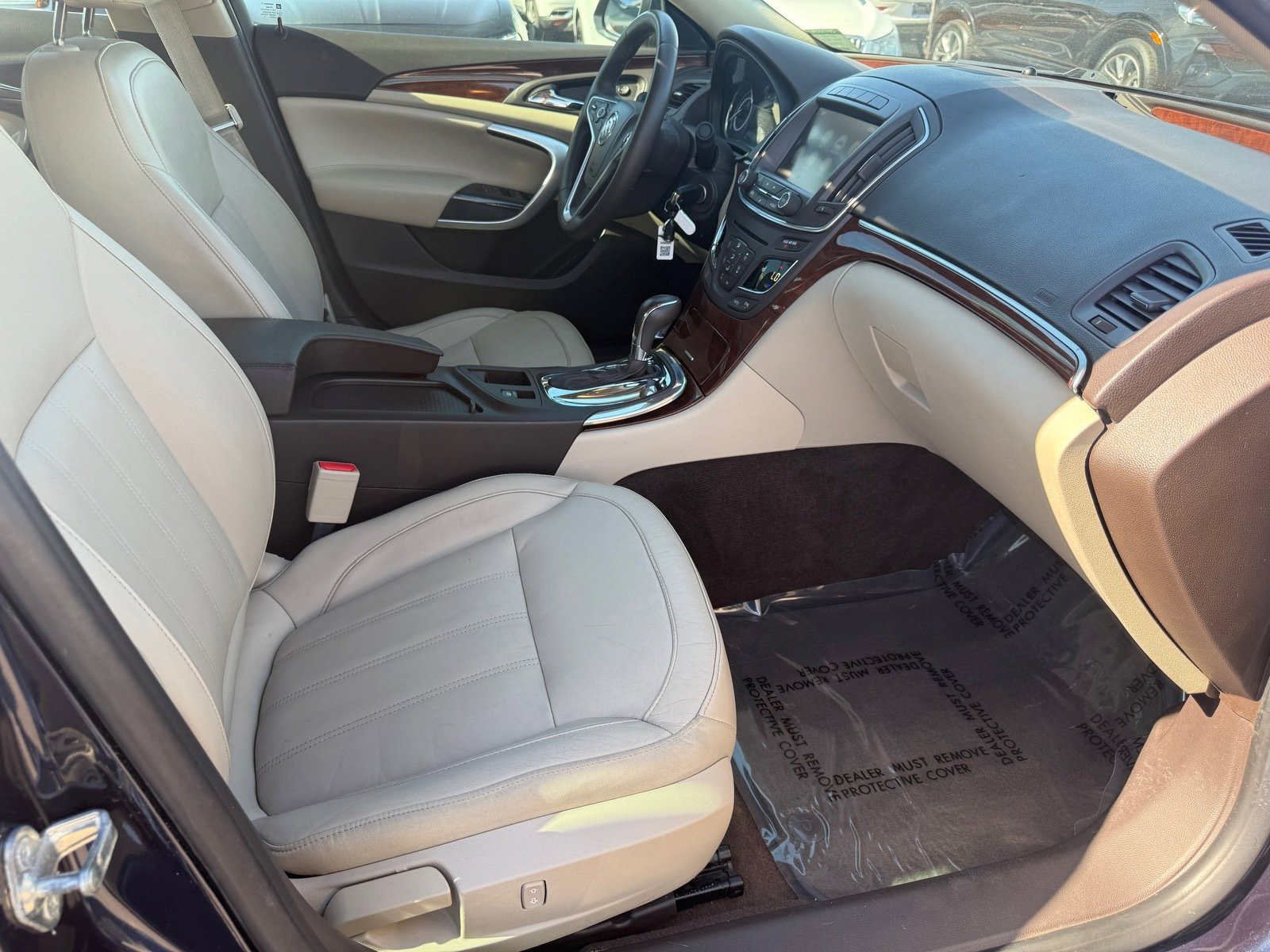 Used 2017 Buick Regal Sport Touring FWD image 26