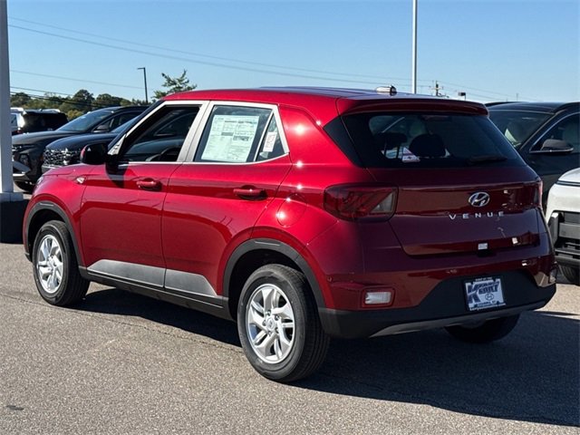 New 2026 Hyundai Venue SE image 5