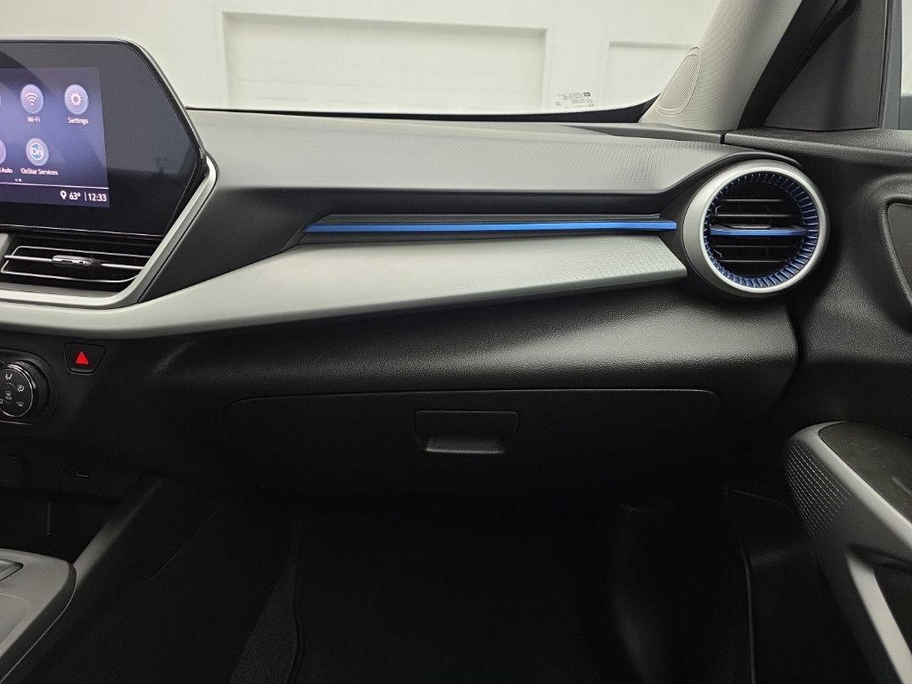 Used 2024 Chevrolet Trax LS FWD image 38