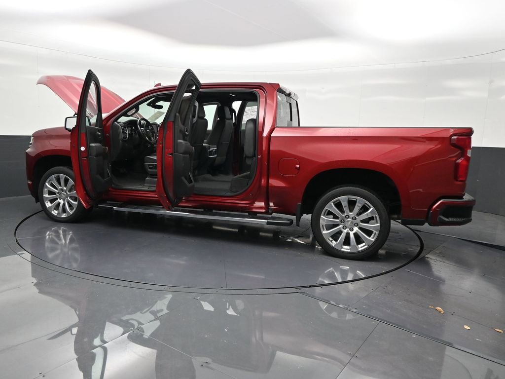 Used 2020 Chevrolet Silverado 1500 High Country w/ Technology Package image 34